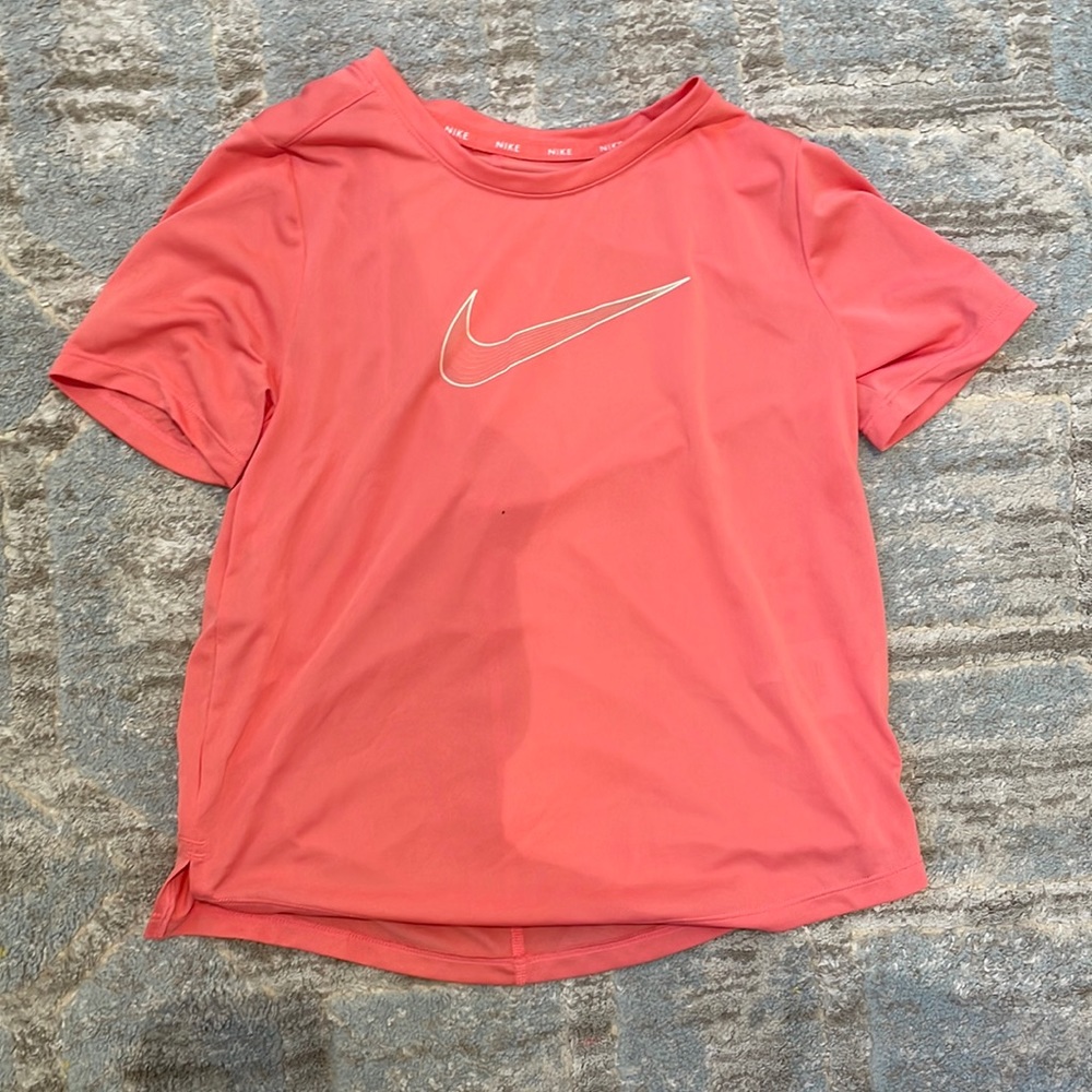 Nike T-shirt